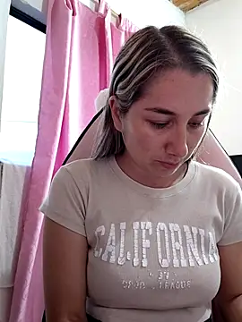 Iris love18 online show from 29, 3, 2026