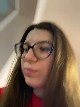 NadiraNoor online show from 8, 3, 2025