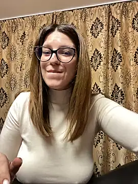 NadiraNoor online show from 17, 3, 2025