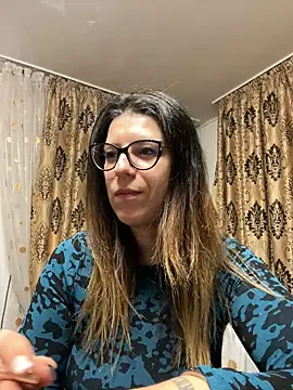 Snapshot of NadiraNoor chatting on 1, 2, 2026 NadiraNoor online show from 1, 2, 2026