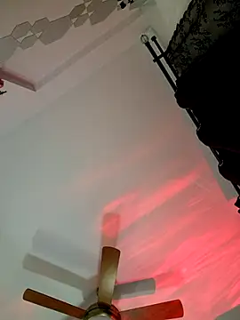 Snapshot of Ina_HotX chatting on 8, 12, 2024 Ina HotX online show from 8, 12, 2024