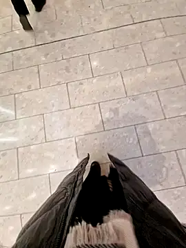 Snapshot of Ina_HotX chatting on 17, 1, 2025 Ina HotX online show from 17, 1, 2025