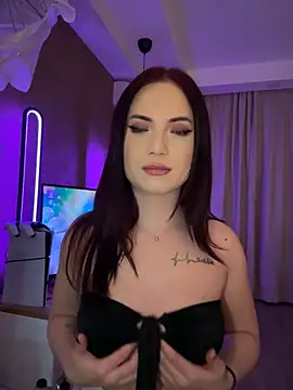 AvaGianna online show from 12, 2, 2025