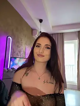 AvaGianna online show from 1, 3, 2025