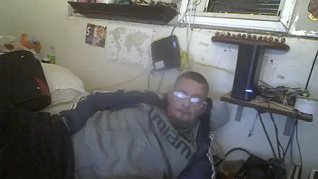 Snapshot of samnmike chatting on 17, 2, 2025 samnmike online show from 17, 2, 2025