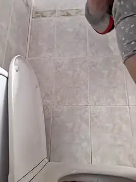 Snapshot of Javier_bear chatting on 21, 2, 2025 Javier bear online show from 21, 2, 2025