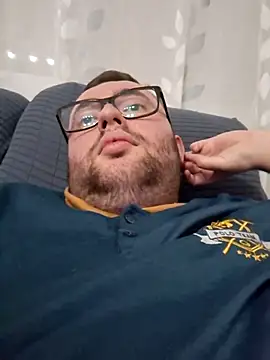 Snapshot of Javier_bear chatting on 15, 3, 2025 Javier bear online show from 15, 3, 2025