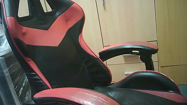 Snapshot of Javier_bear chatting on 19, 9, 2025 Javier bear online show from 19, 9, 2025