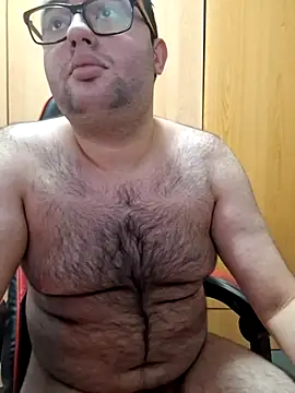 Snapshot of Javier_bear chatting on 1, 12, 2025 Javier bear online show from 1, 12, 2025