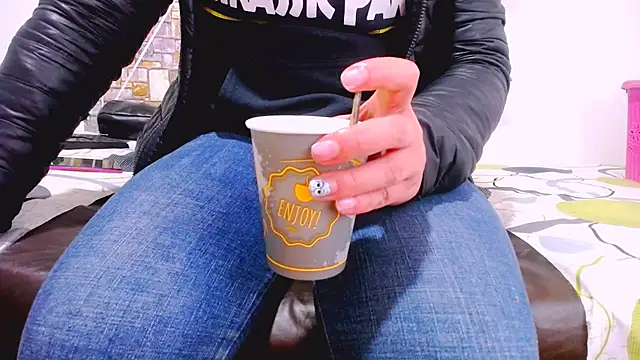 Snapshot of MaidenGame chatting on 9, 9, 2025 MaidenGame online show from 9, 9, 2025