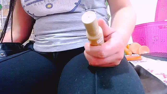 Snapshot of MaidenGame chatting on 13, 9, 2025 MaidenGame online show from 13, 9, 2025