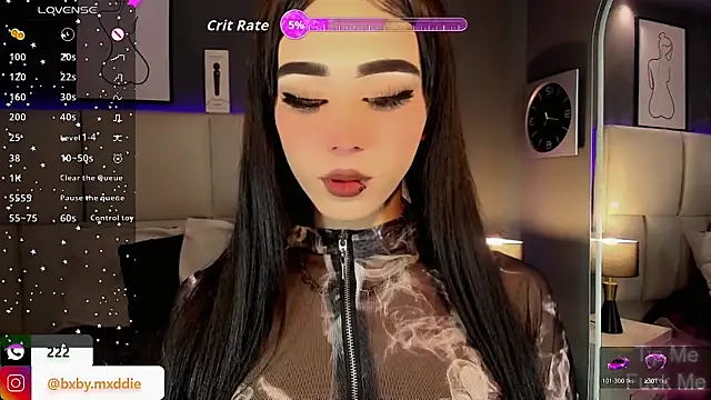 kimMaddiee online show from 21, 9, 2025