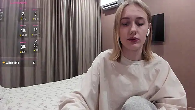 Mika Ray online show from 9, 11, 2025