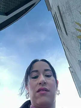 victoria cooper3 online show from 14, 2, 2026