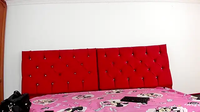 youlittle perverts online show from 16, 9, 2025