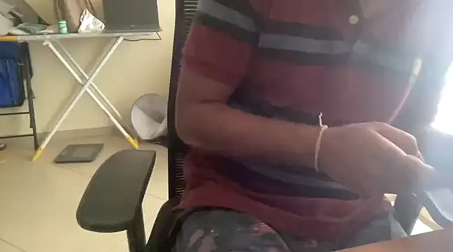 dhruv-sluppy online show from 10, 3, 2025