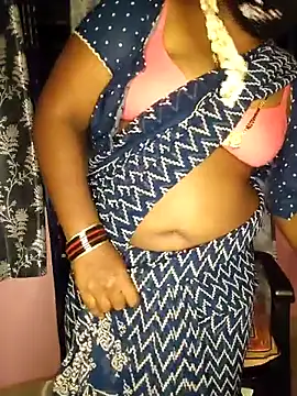 Snapshot of vani-09 chatting on 24, 2, 2025 vani-09 online show from 24, 2, 2025