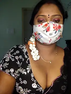 Snapshot of vani-09 chatting on 4, 3, 2025 vani-09 online show from 4, 3, 2025