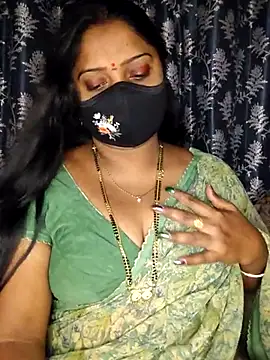 Snapshot of vani-09 chatting on 8, 3, 2025 vani-09 online show from 8, 3, 2025