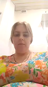 Lady nice cat online show from 19, 2, 2025