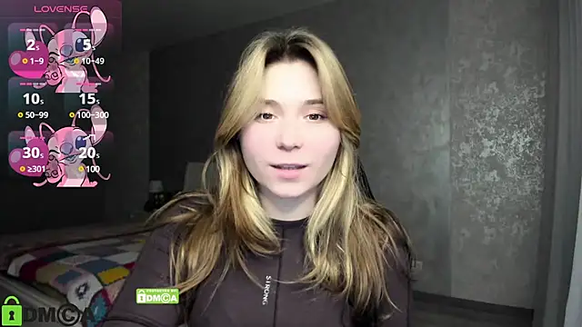 Snapshot of SweetMonicka chatting on 4, 12, 2024 SweetMonicka online show from 4, 12, 2024