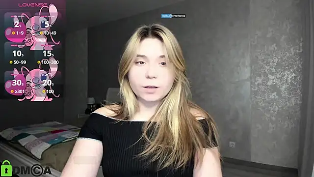 Snapshot of SweetMonicka chatting on 5, 12, 2024 SweetMonicka online show from 5, 12, 2024