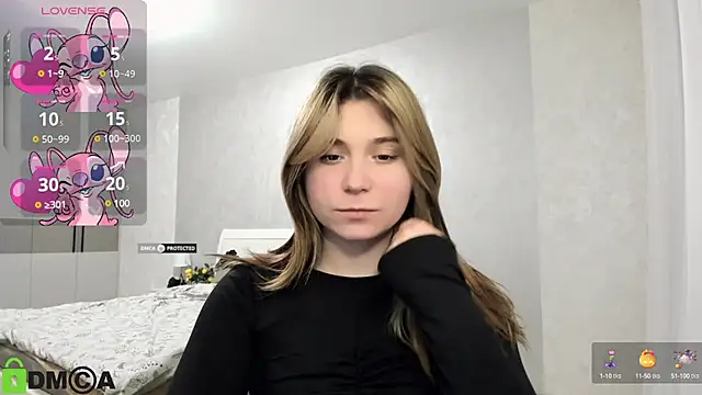 Snapshot of SweetMonicka chatting on 12, 12, 2024 SweetMonicka online show from 12, 12, 2024