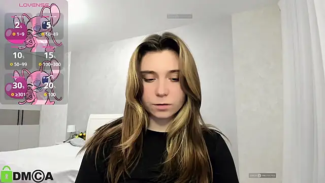 Snapshot of SweetMonicka chatting on 18, 12, 2024 SweetMonicka online show from 18, 12, 2024