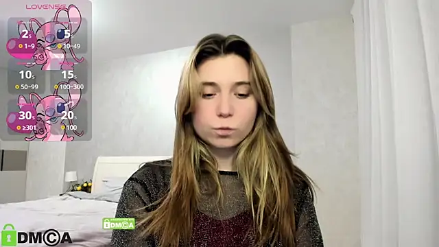 Snapshot of SweetMonicka chatting on 25, 12, 2024 SweetMonicka online show from 25, 12, 2024