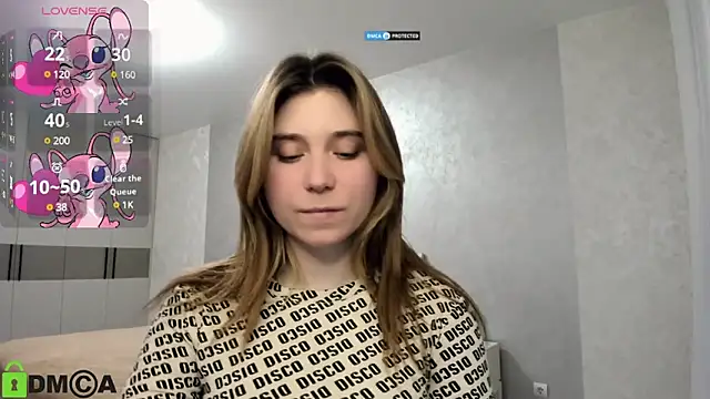 Snapshot of SweetMonicka chatting on 2, 1, 2025 SweetMonicka online show from 2, 1, 2025