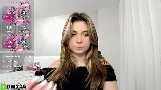 Snapshot of SweetMonicka chatting on 12, 1, 2025 SweetMonicka online show from 12, 1, 2025