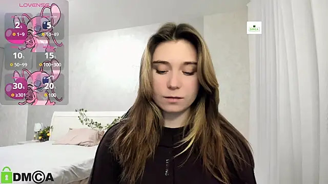 Snapshot of SweetMonicka chatting on 17, 2, 2025 SweetMonicka online show from 17, 2, 2025