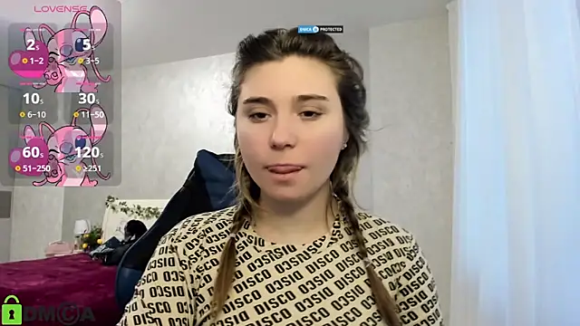 Snapshot of SweetMonicka chatting on 21, 2, 2025 SweetMonicka online show from 21, 2, 2025