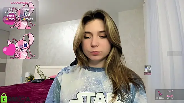 Snapshot of SweetMonicka chatting on 1, 3, 2025 SweetMonicka online show from 1, 3, 2025