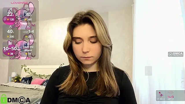 Snapshot of SweetMonicka chatting on 6, 3, 2025 SweetMonicka online show from 6, 3, 2025