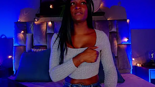 Snapshot of nahomi_campbell chatting on 18, 9, 2025 nahomi campbell online show from 18, 9, 2025