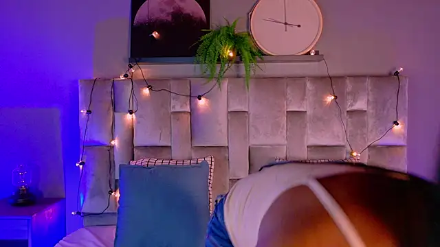 Snapshot of nahomi_campbell chatting on 18, 10, 2025 nahomi campbell online show from 18, 10, 2025