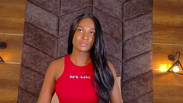 Snapshot of nahomi_campbell chatting on 21, 11, 2025 nahomi campbell online show from 21, 11, 2025