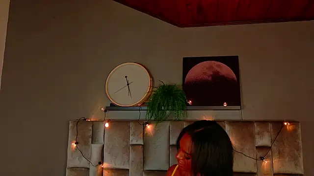 Snapshot of nahomi_campbell chatting on 3, 12, 2025 nahomi campbell online show from 3, 12, 2025