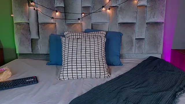 nahomi campbell online show from 4, 2, 2026