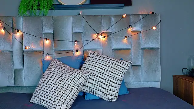 nahomi campbell online show from 27, 2, 2026