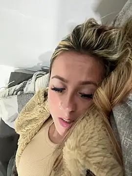 Snapshot of Miss_emilee chatting on 20, 1, 2025 Miss emilee online show from 20, 1, 2025