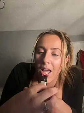 Snapshot of Miss_emilee chatting on 13, 9, 2025 Miss emilee online show from 13, 9, 2025