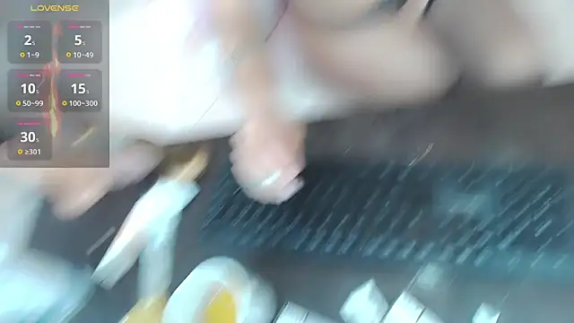 sasha mom69  online show from 5, 3, 2025