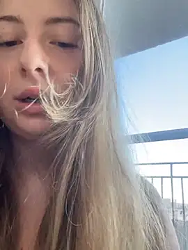 Snapshot of curvyflawless chatting on 14, 12, 2024 curvyflawless online show from 14, 12, 2024