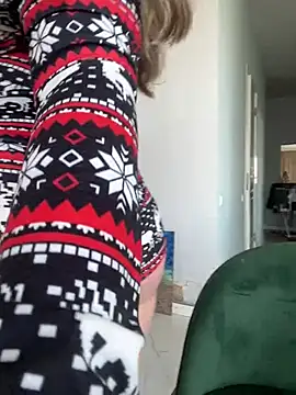 Snapshot of curvyflawless chatting on 28, 2, 2025 curvyflawless online show from 28, 2, 2025