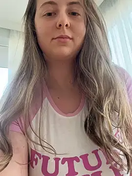 Snapshot of curvyflawless chatting on 9, 3, 2025 curvyflawless online show from 9, 3, 2025