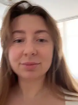 Snapshot of curvyflawless chatting on 16, 10, 2025 curvyflawless online show from 16, 10, 2025