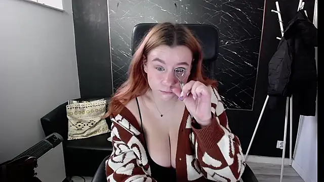 littleviki7 online show from 11, 2, 2025