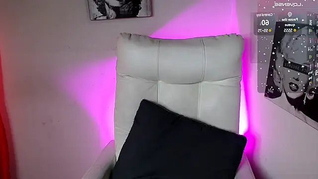 SamanthaRoldaan online show from 28, 2, 2025